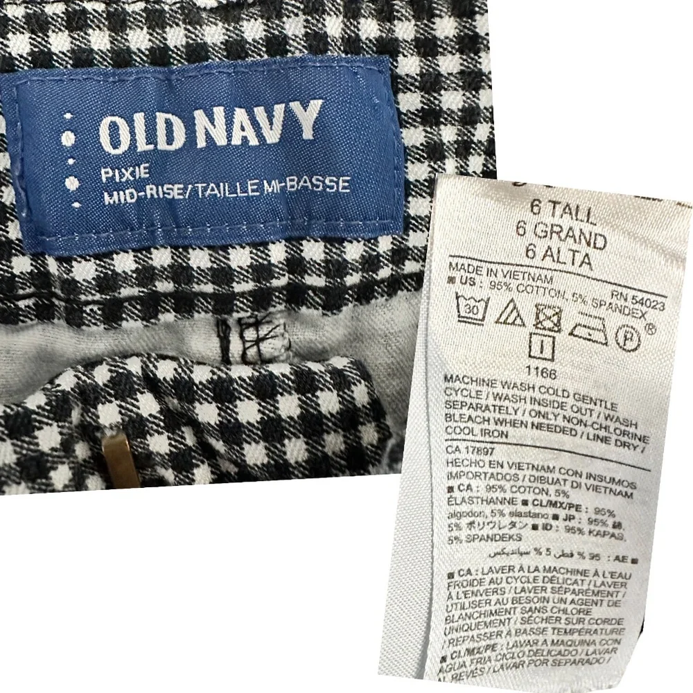 Women's | Old Navy | Black White Gingham Pixie Mid-Rise Pant - 6 Tall - Picture 5 of 6